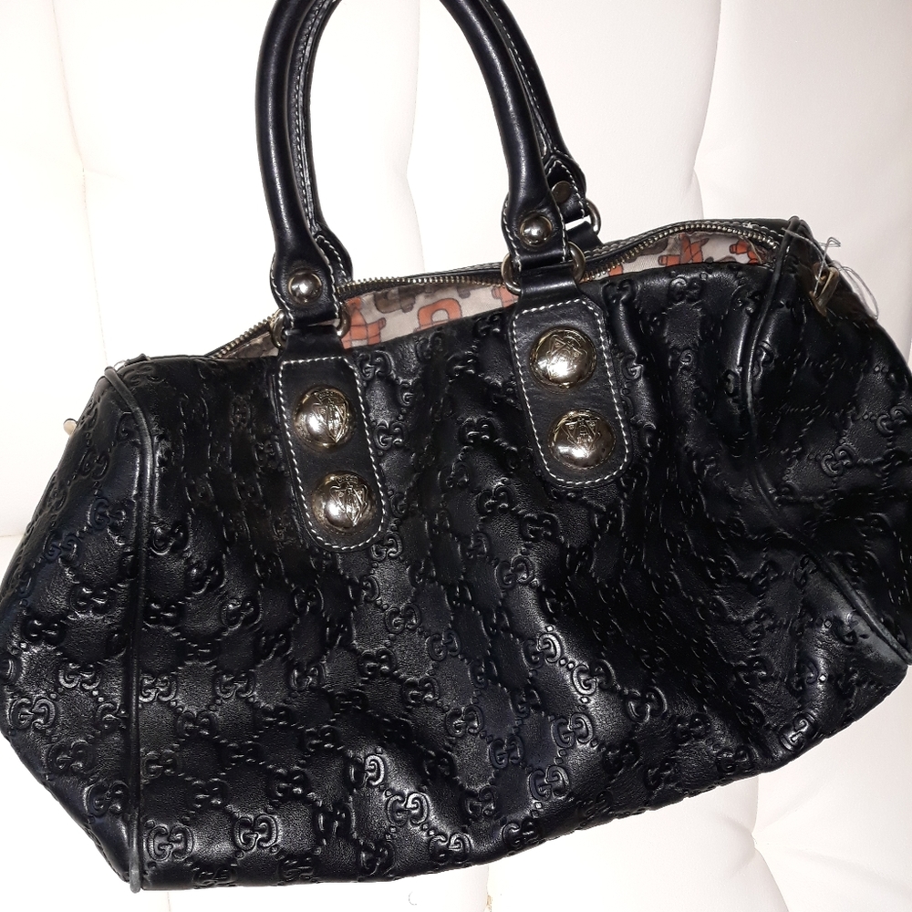 Gucci Boston Bag (Needs work on the inside)